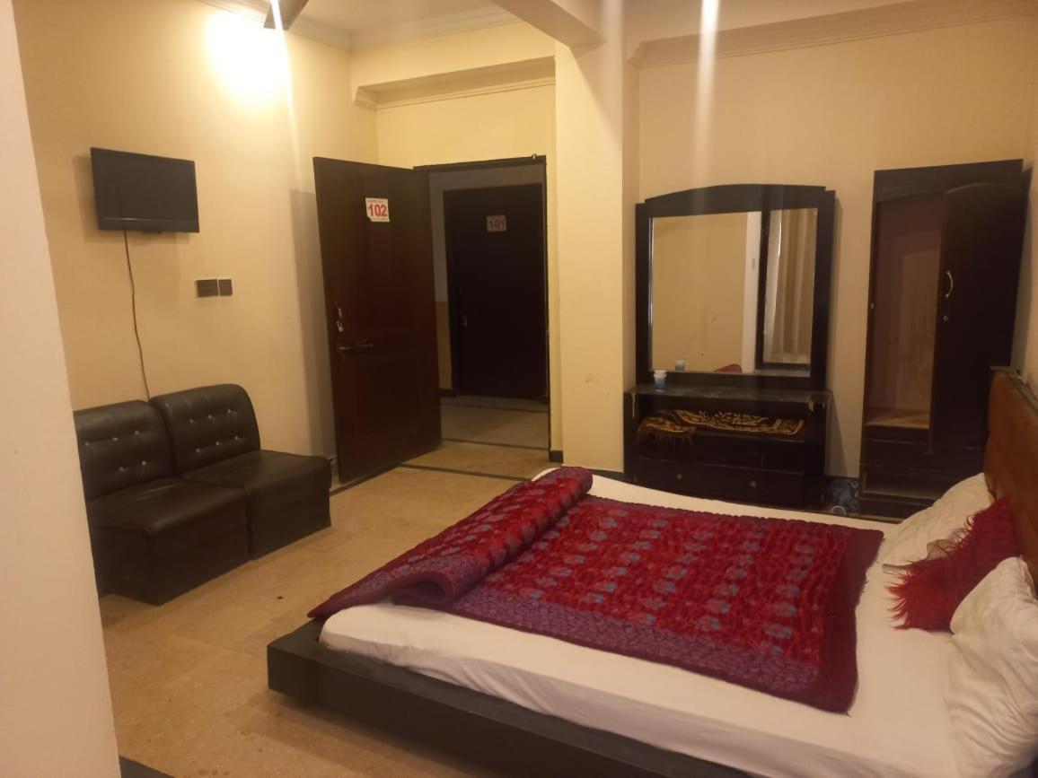 Hotel Tulip Inn Rawalpindi Ngoại thất bức ảnh